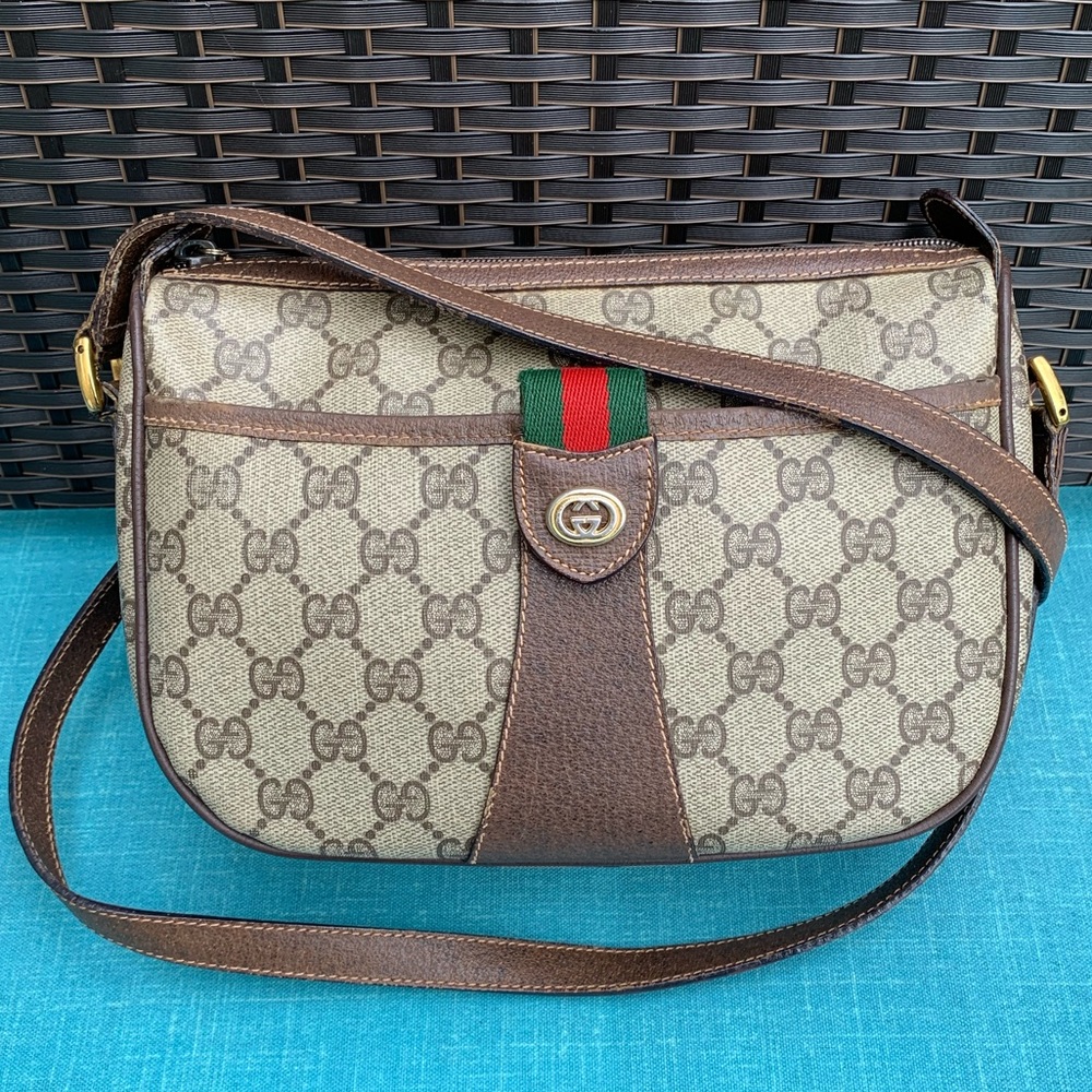 Gucci Beige and Brown Shoulder Bag